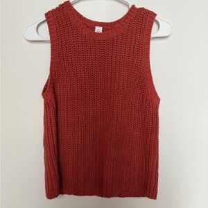 Old navy sleeveless open stitch sweater vest